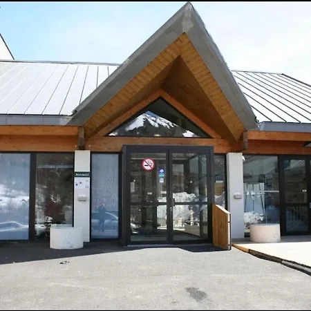 Village Montanha Lioran Апарт-отель Сен-Жак-де-Бла