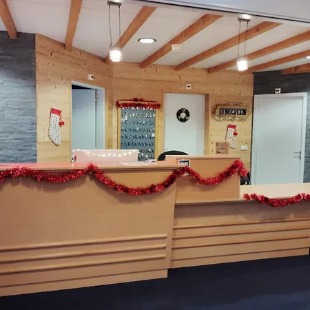 Апарт-отель Village Montanha Lioran Сен-Жак-де-Бла